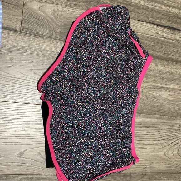 Nike Dri-Fit shorts - Picture 3 of 3